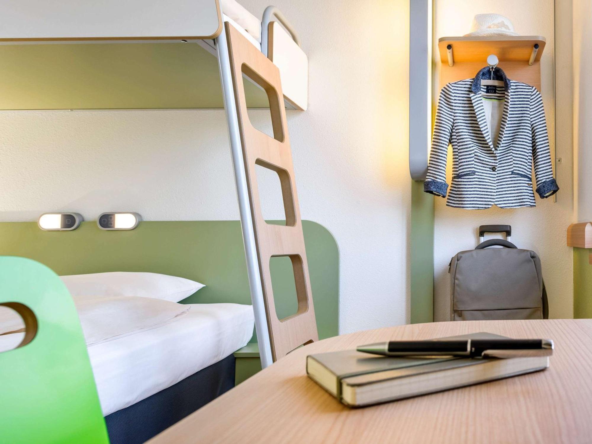 Ibis Budget Tarbes Luaran gambar